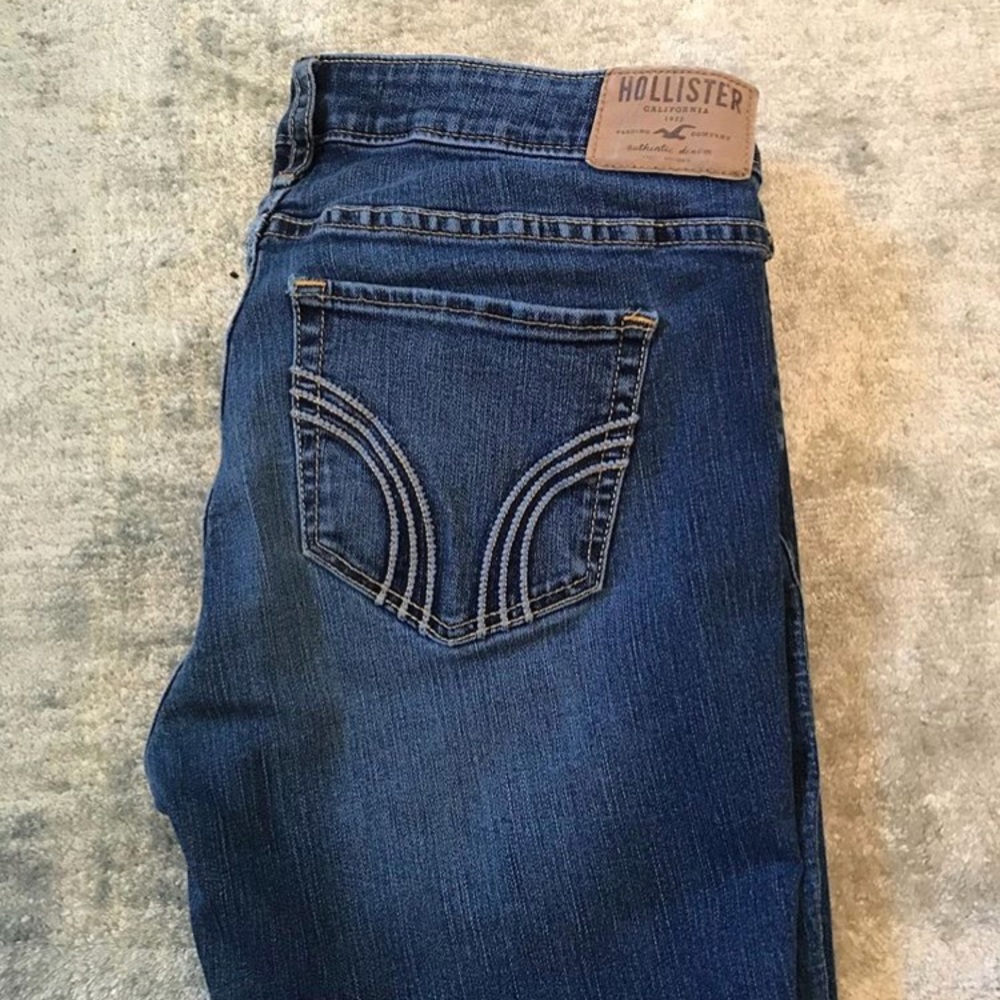 Hollister skinny jeans